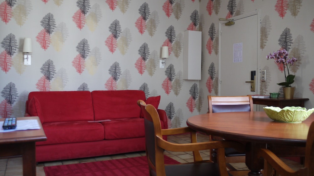 HOTELHOME PARIS 16 31/50