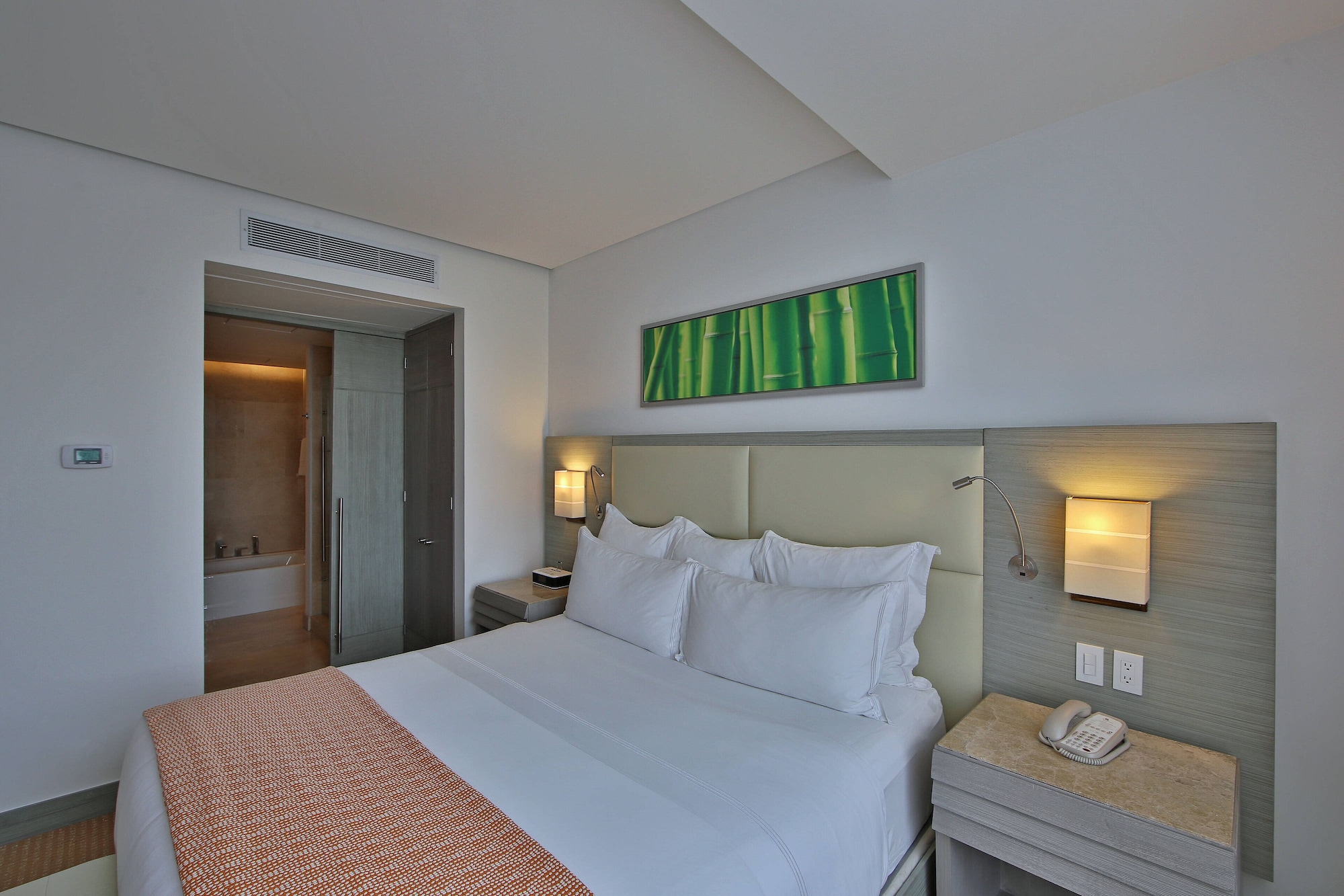 Studio, Suite, King Bed