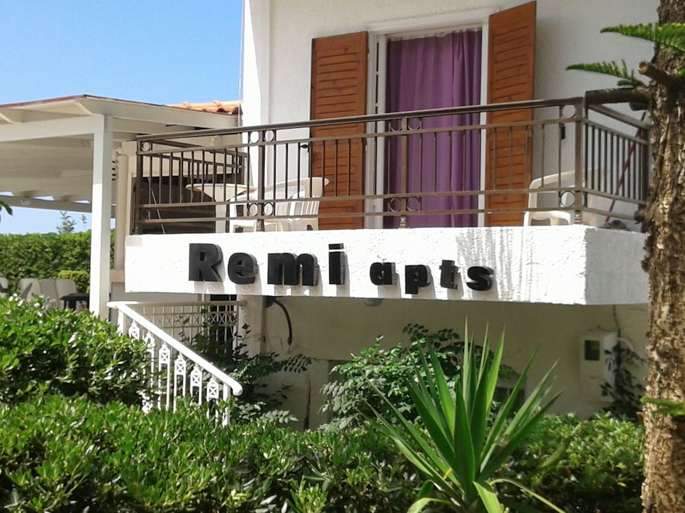 Remi Studios Apartments in HERSONISSOS