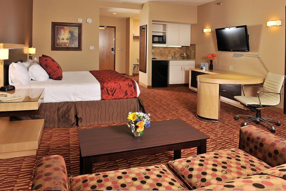 Lakeside Hotel Casino, a Travelodge by Wyndham 33/52