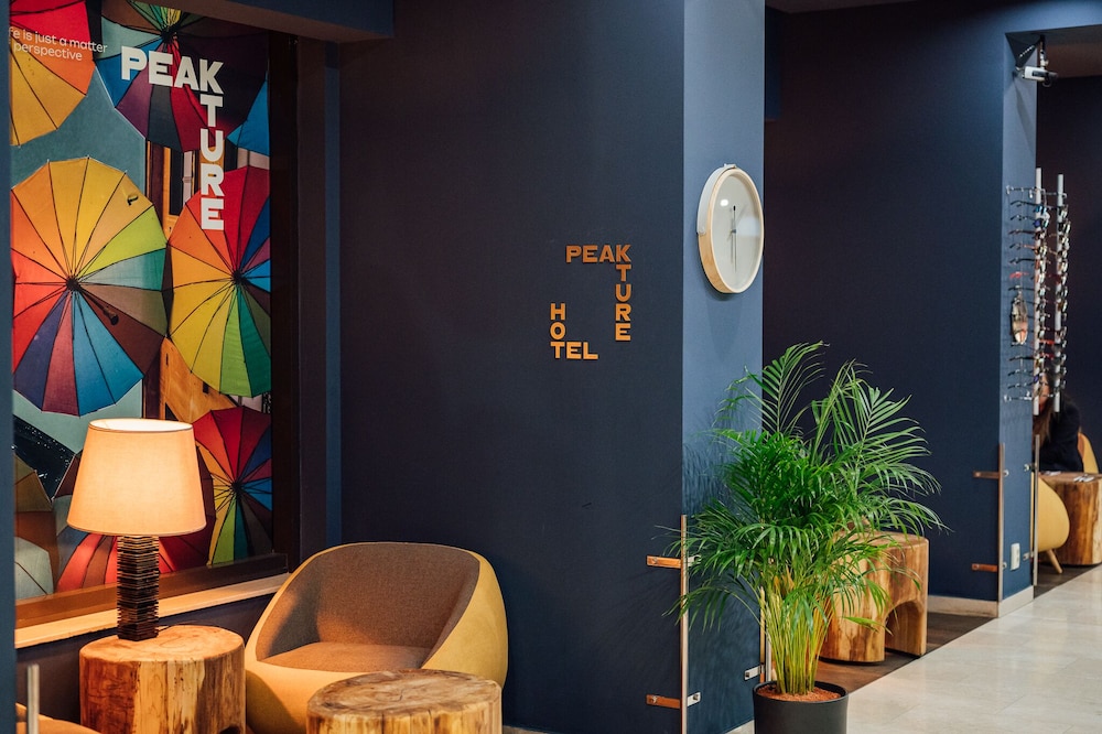PeakTure Hotel Bucharest 58/68