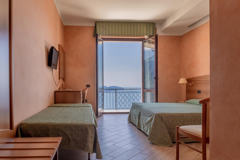 Park Hotel Zanzanu 7/50