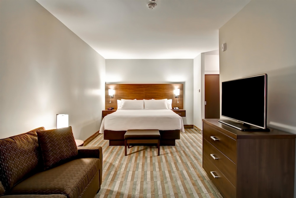 Best Western London Airport Inn Suites 11/53