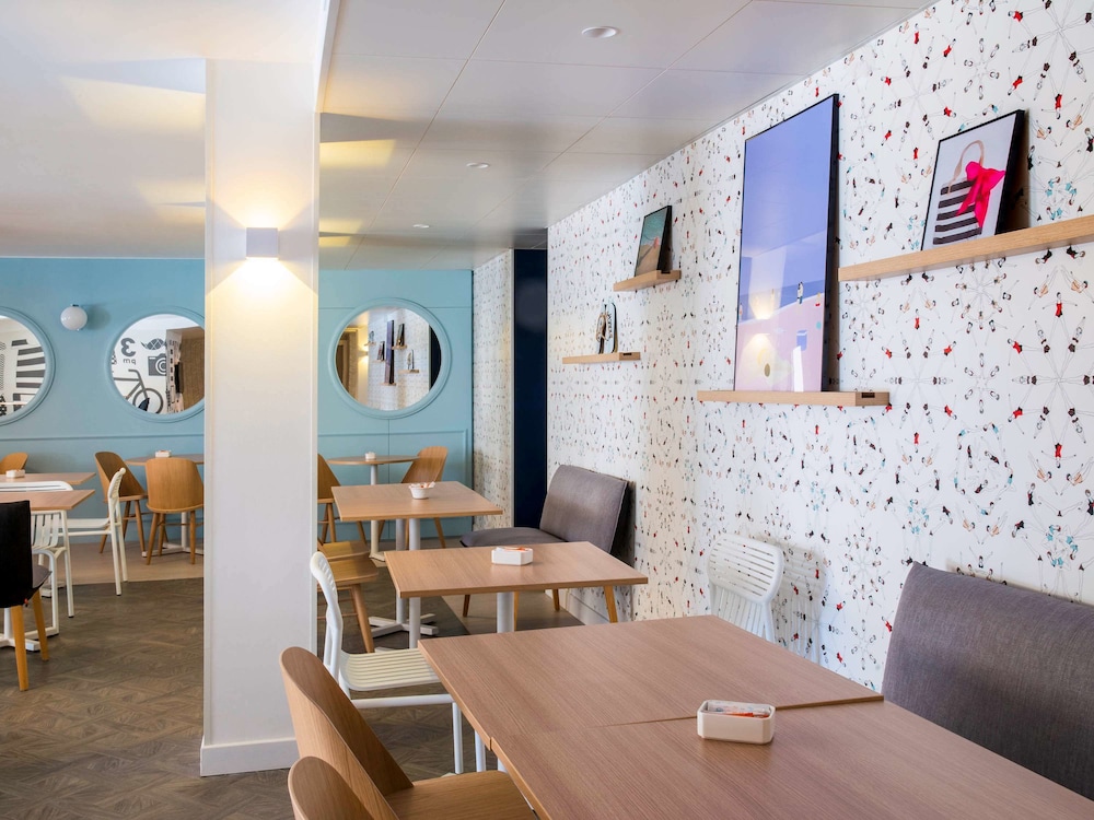 restaurant-cafeteria
