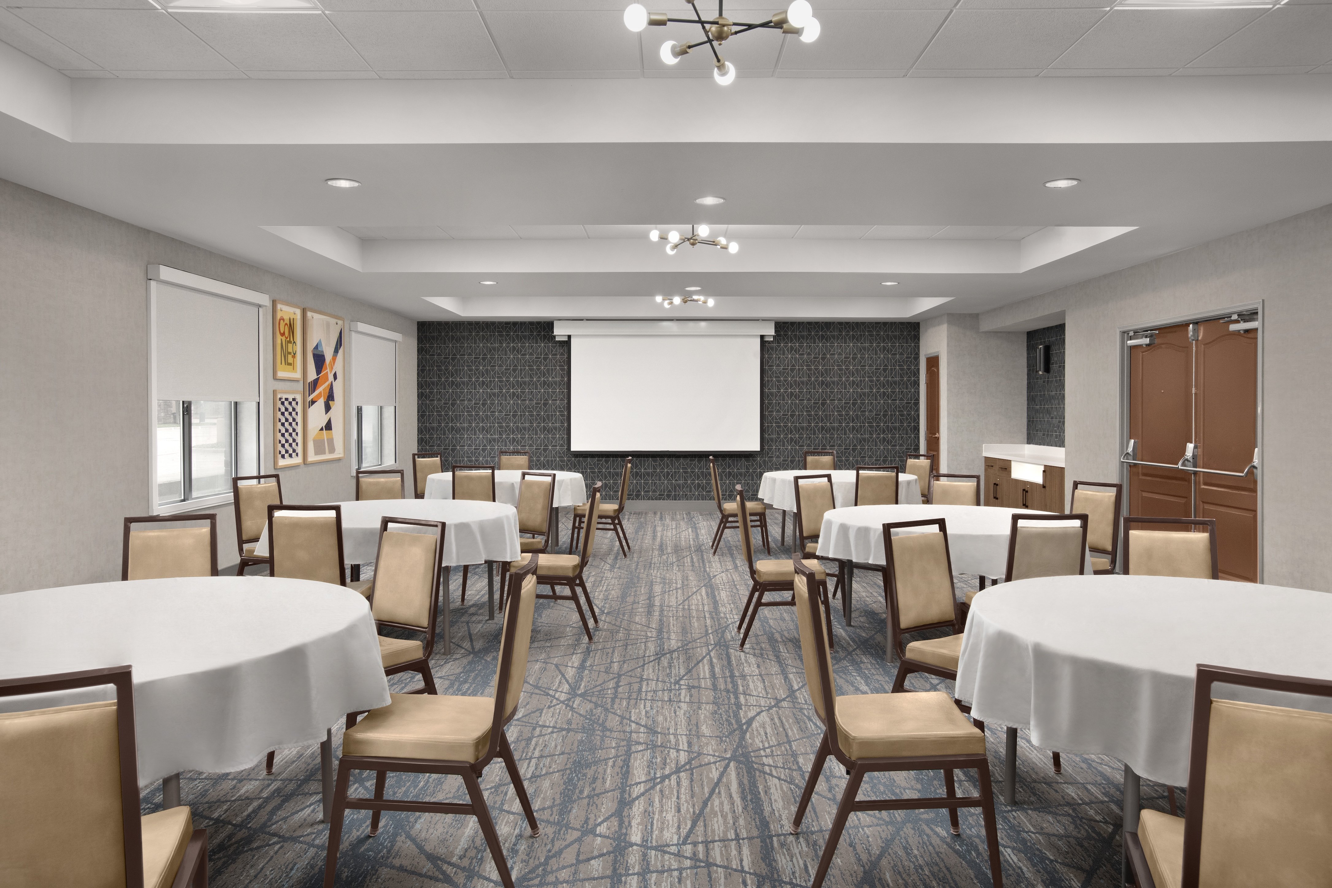 Holiday Inn Express Hotel And Suites Dfw West Hurst 71/74