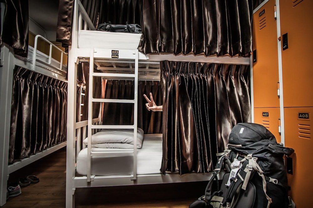 Thai Thai Hostel 46/46