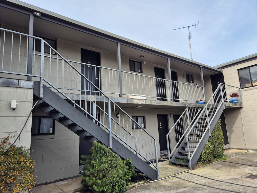 Apollo Bay Waterfront Motor Inn 4/80