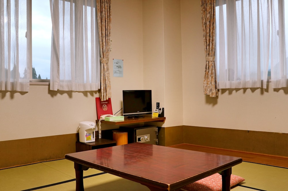 RESORT INN MARION SHINANO 18/67