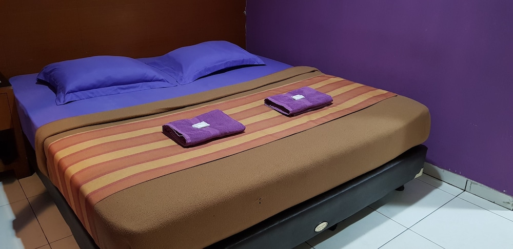 Hotel Dequr Jakarta Kota 12/32