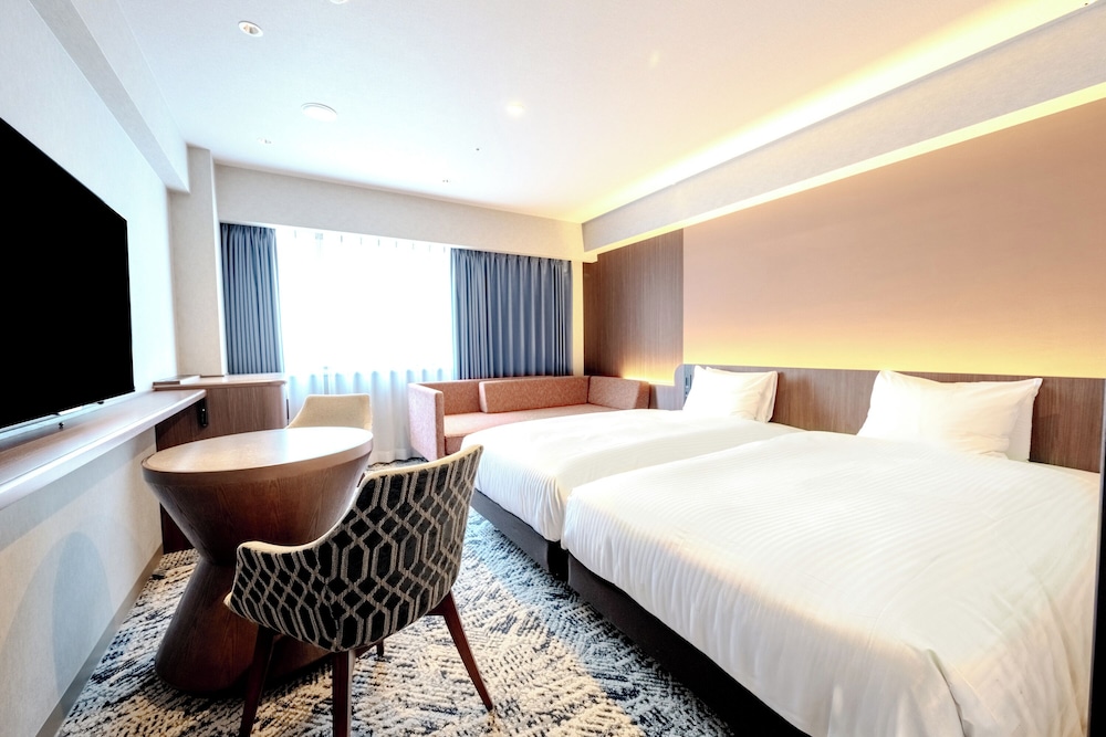 Standard, Triple, Twin Beds