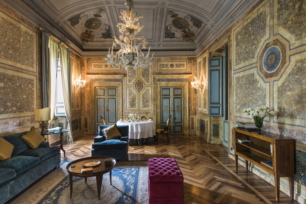 RESIDENZA RUSPOLI BONAPARTE 32/50