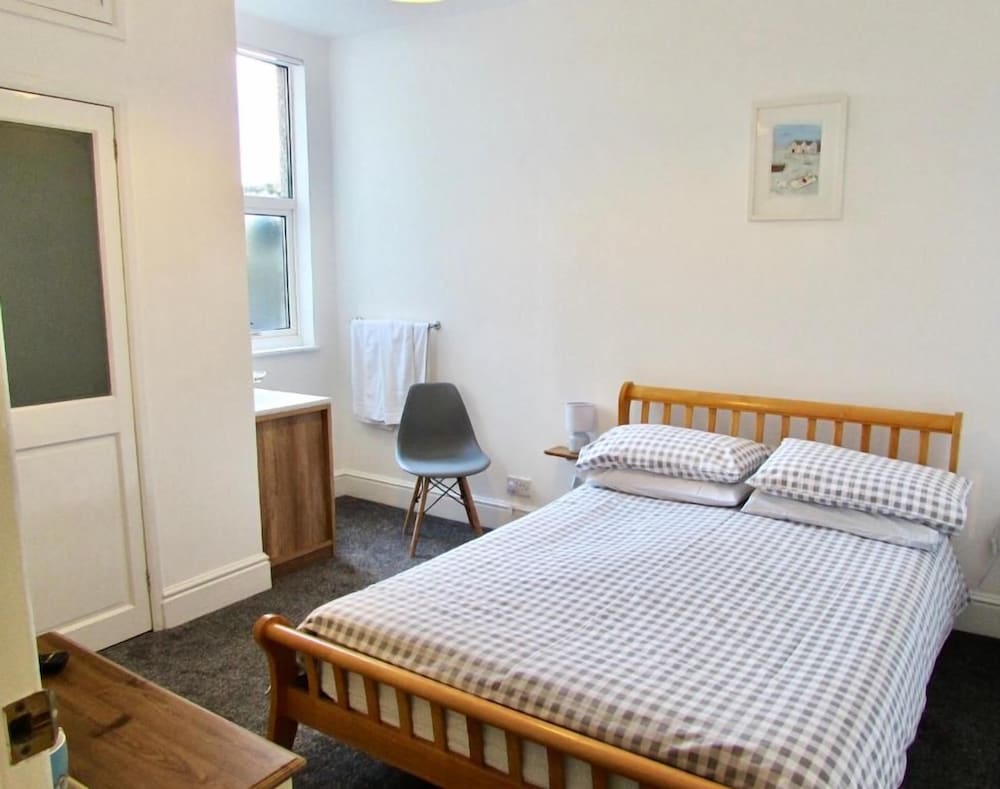 Westward Bed Breakfast 11/43