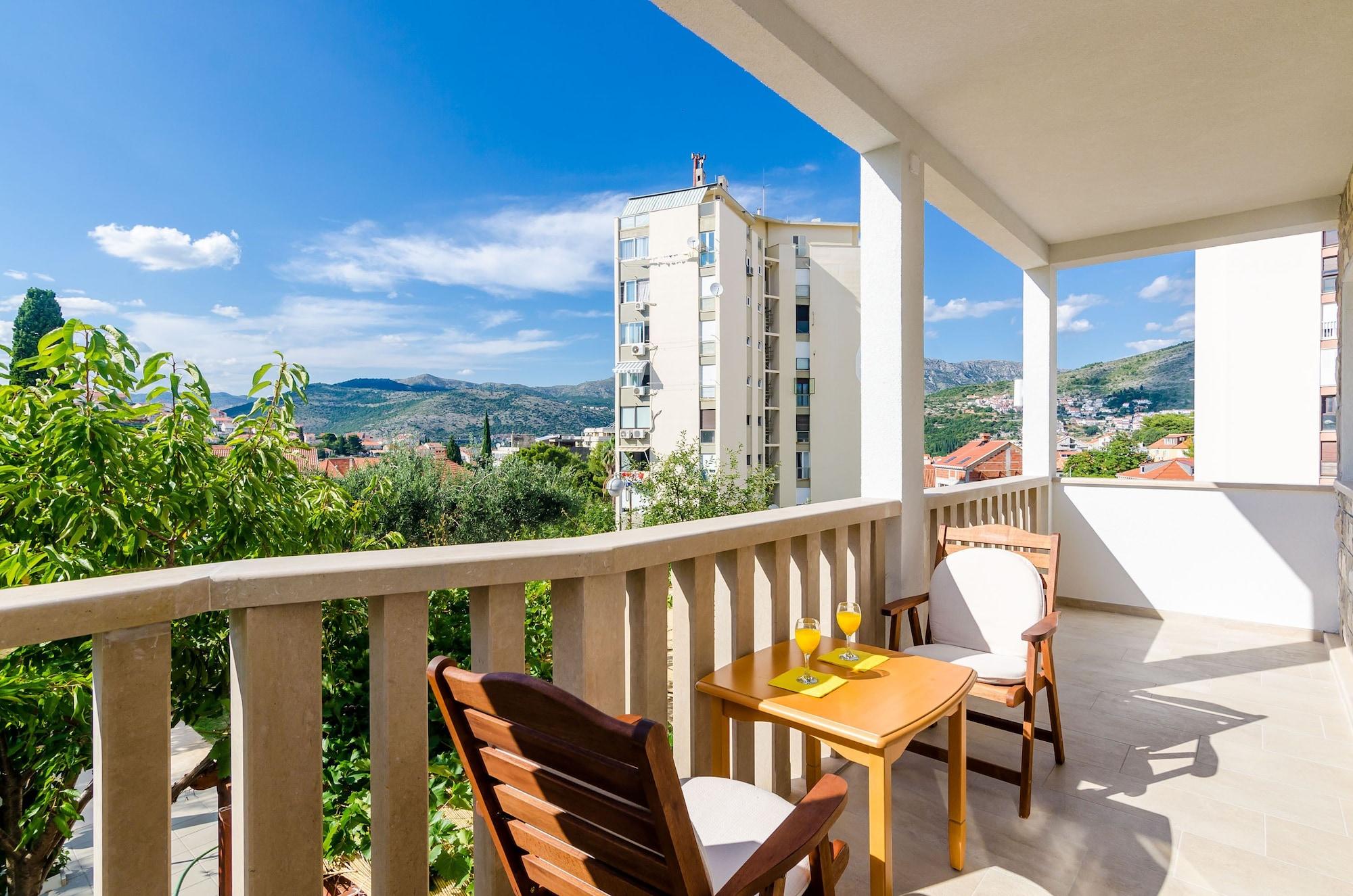 apartments and rooms vandm