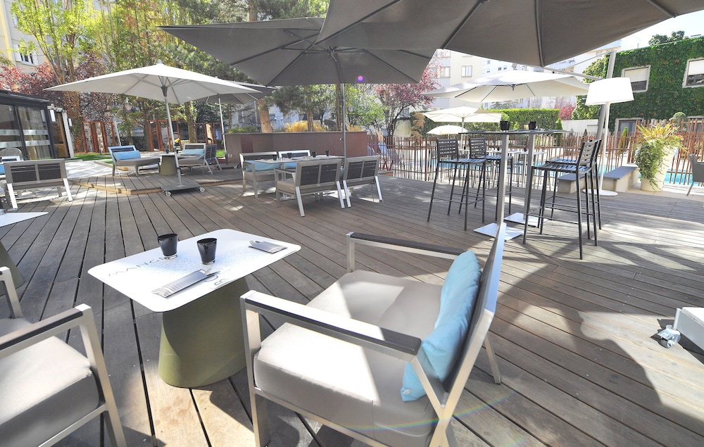 Mercure Dijon Centre Clemenceau 54/78