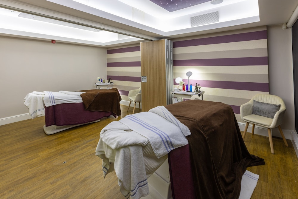 Park Hall Hotel and Spa Wolverhampton 40/64