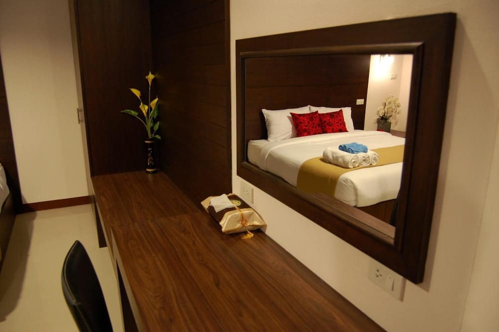 Baan Manthana Hotel 31/50