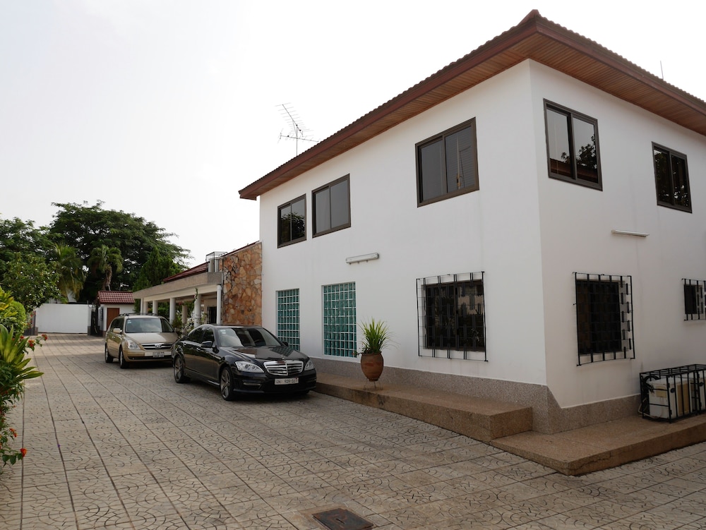 Lavender Lodge Hotel 25/29