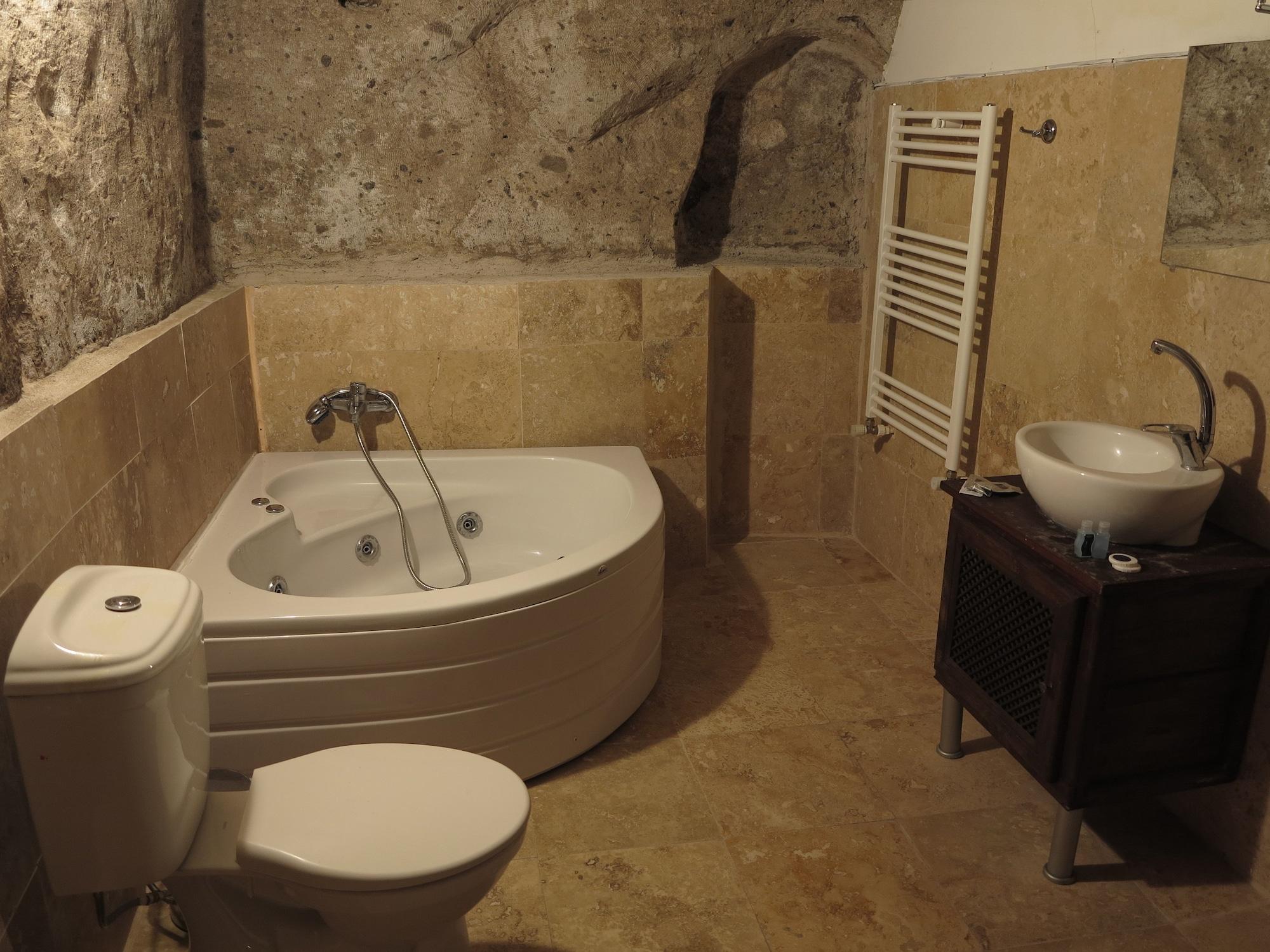 Kapadokya Ihlara Konaklari Caves 50/50