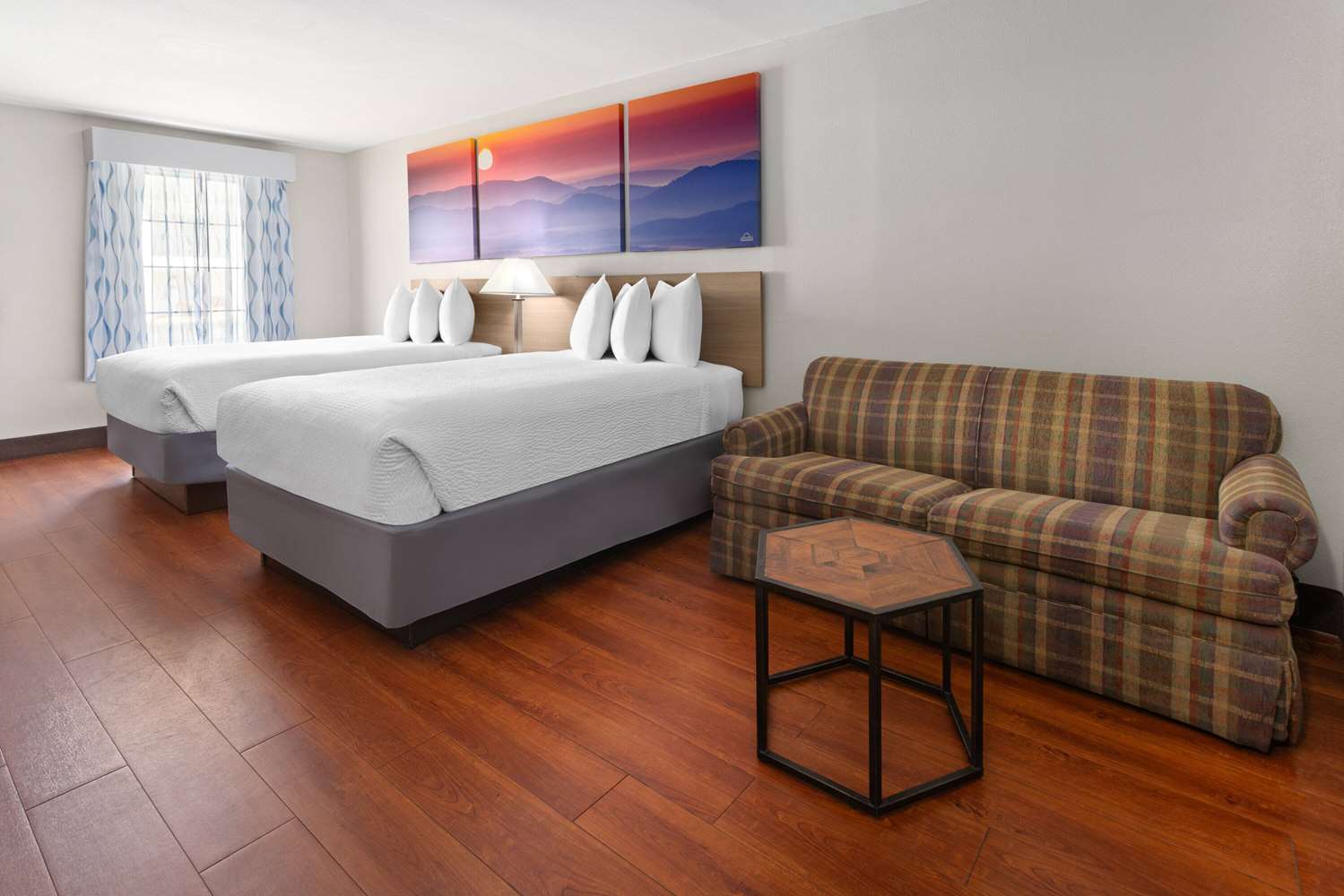 Days Inn By Wyndham Americus 12/31
