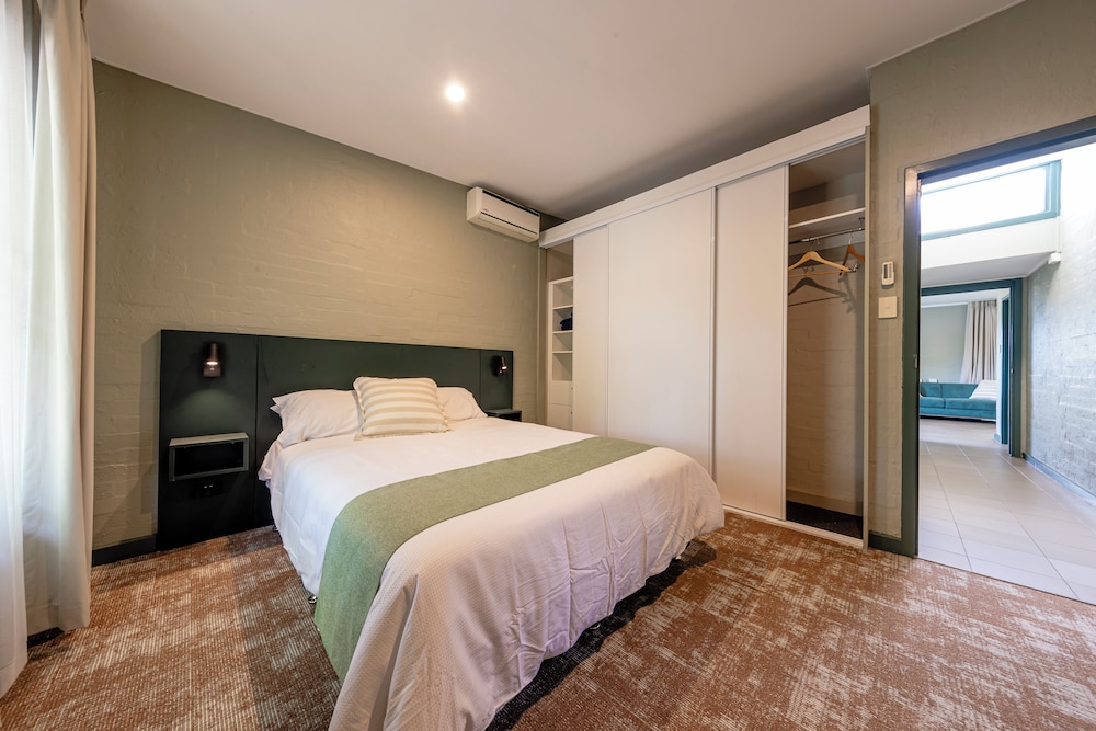 Everton Park Hotel 5/31