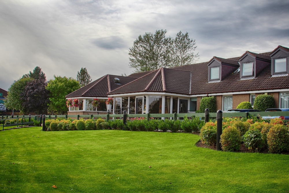 Strathburn Hotel Inverurie by Compass Hospitality 42/50