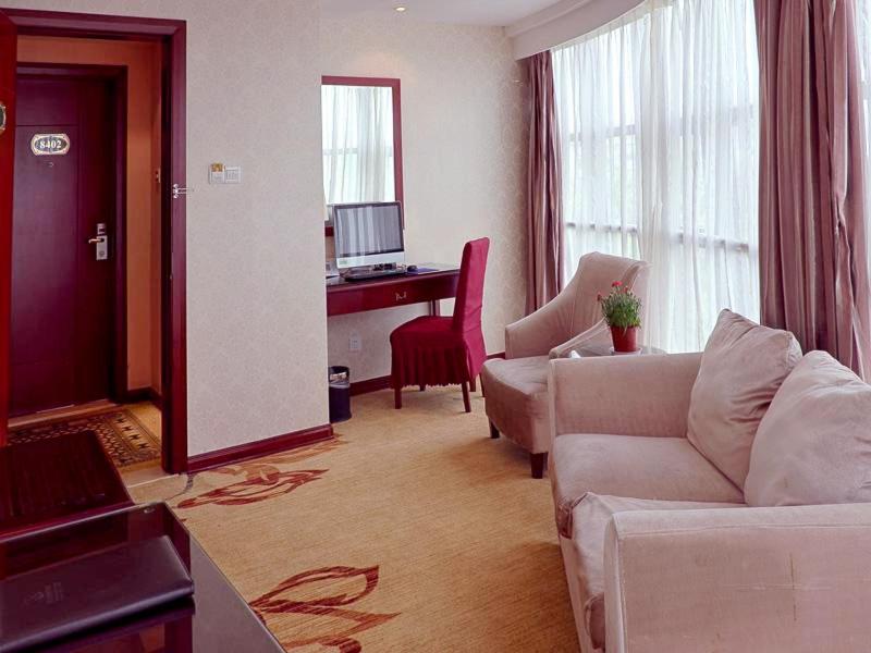 Vienna Hotel (Wuxi Wangzhuang Road) 21/23