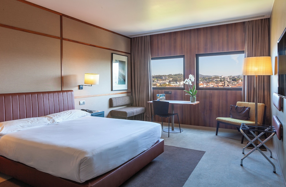 Hotel De Guimaraes 11/51