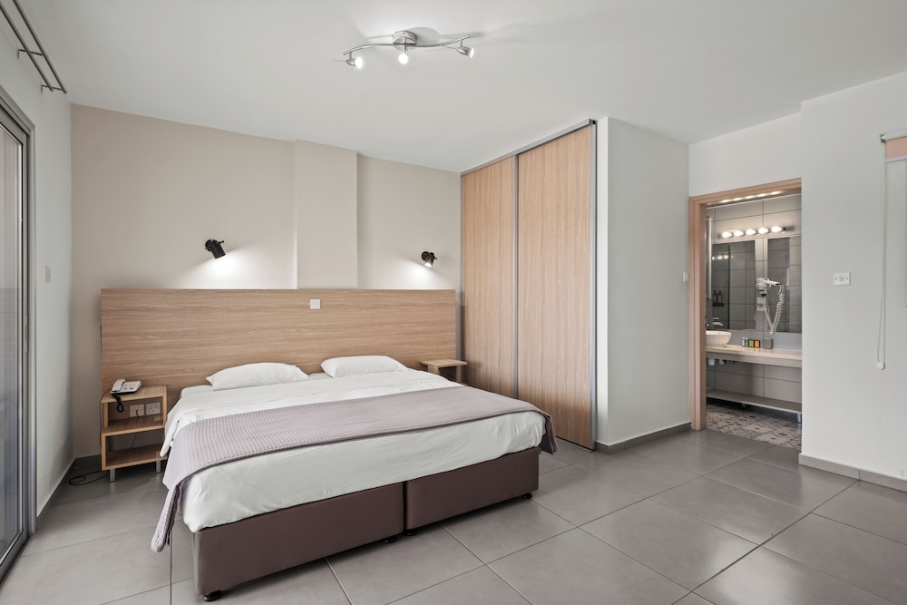 Pandream Hotel Apartments 10/50