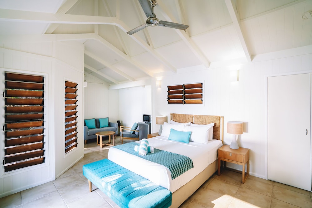Palm Bay Resort (Adults Only 16+) 40/93