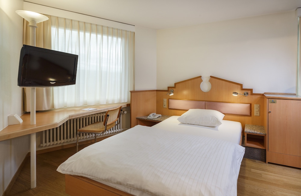 Welcome Inn Comfort 12/45