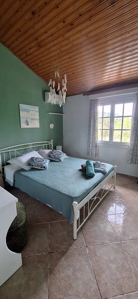 Sausan Hotel 25/50
