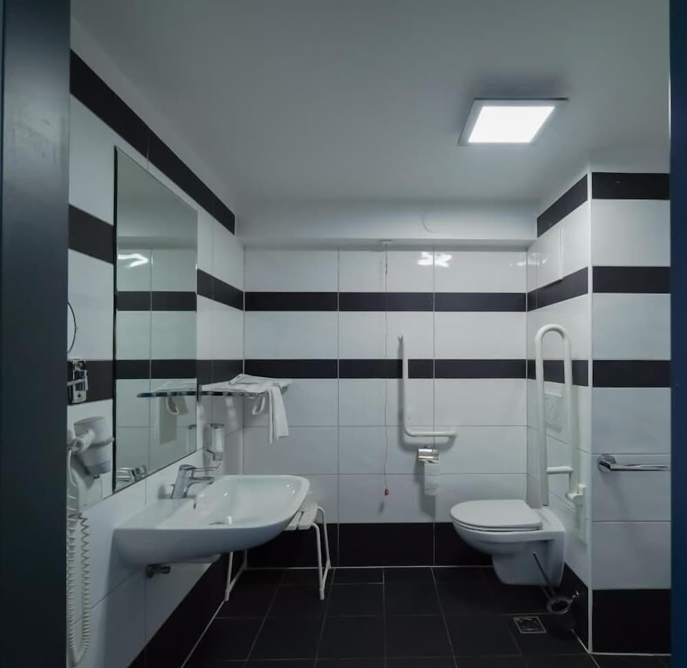 Smart Hotel Schonbrunn 62/63