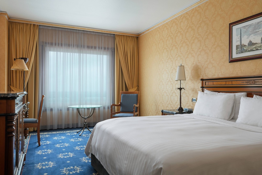 Rome Marriott Park Hotel 12/57
