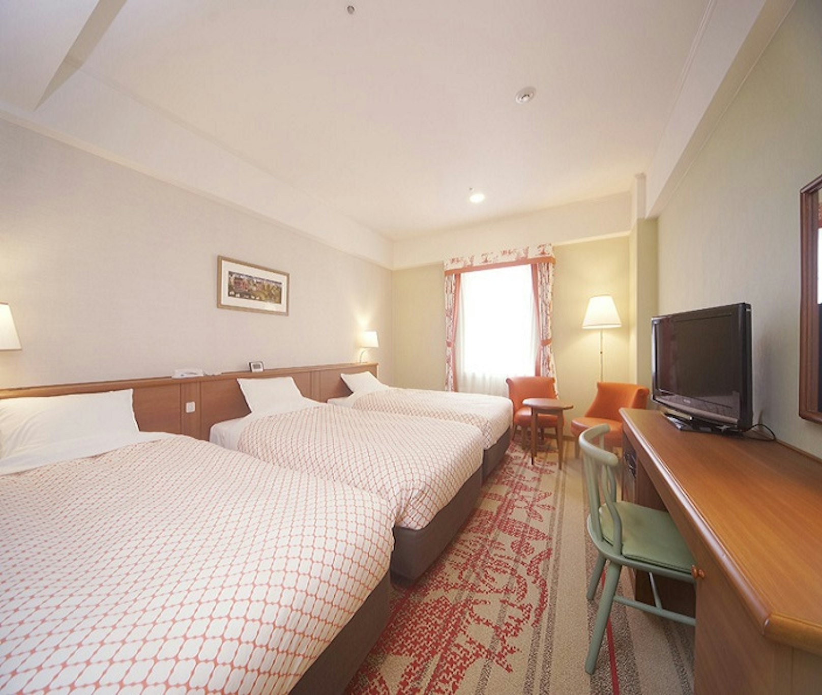 ROOM, TRIPLE