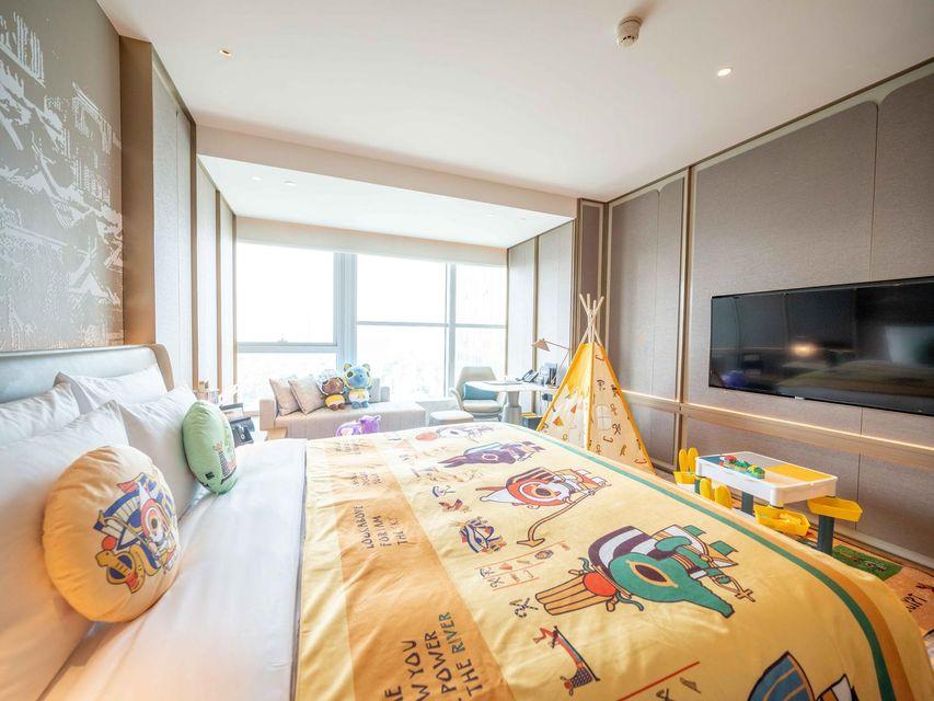 Theme, Deluxe, Family, Double Bed