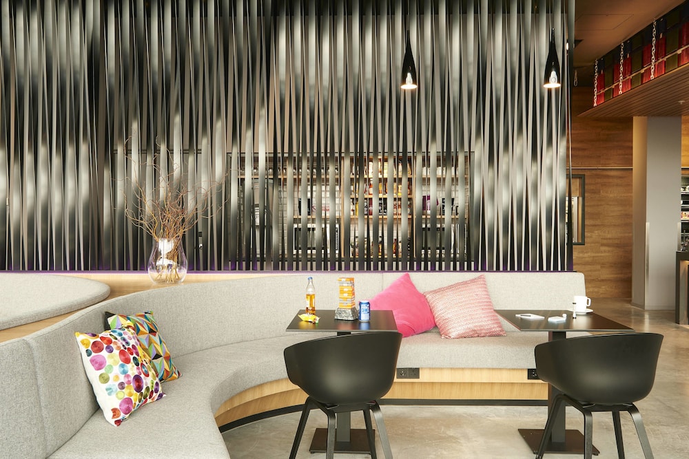 MOXY ABERDEEN AIRPORT 34/47