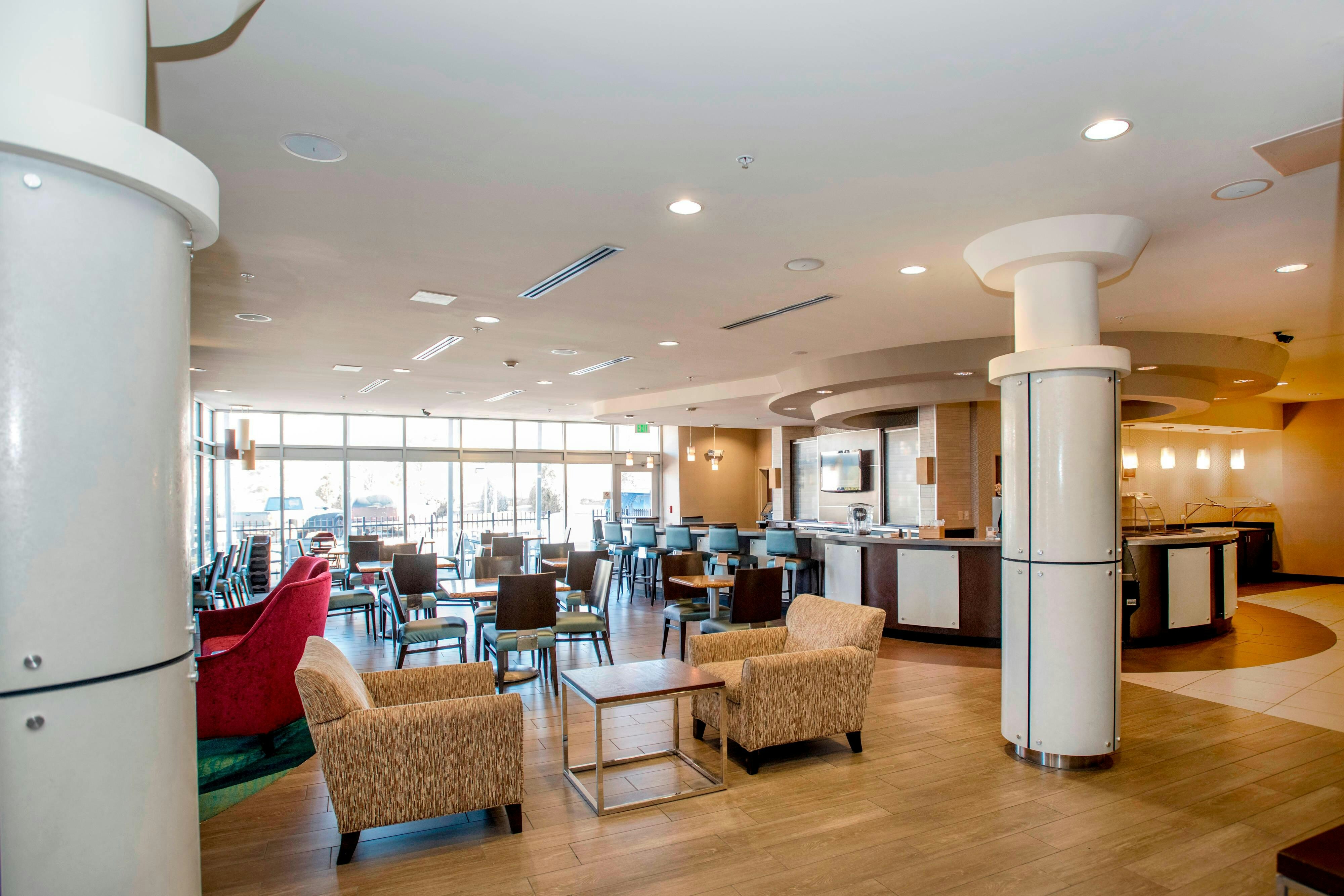 SPRINGHILL SUITES PUEBLO DOWNTOWN 27/47