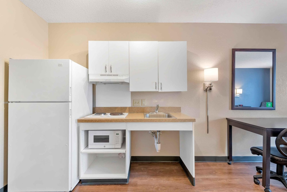 Extended Stay America - Charlotte - Tyvola Rd. 39/48