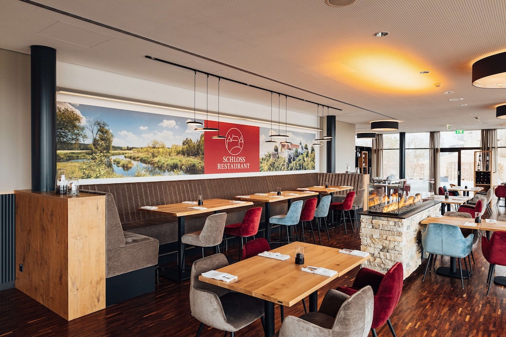 restaurant cafeteria