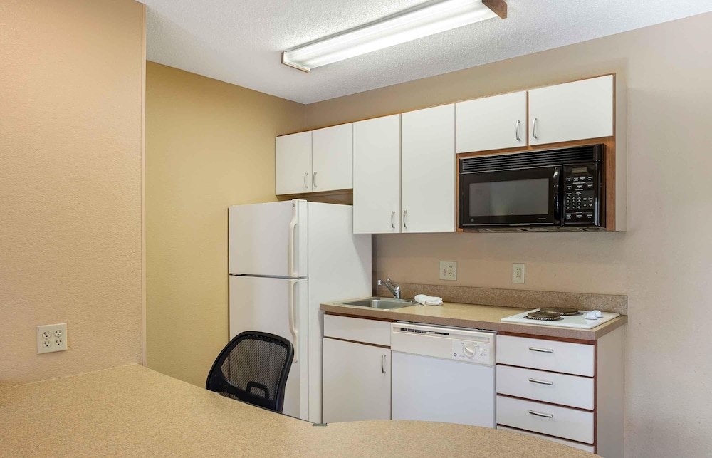 Extended Stay America Select Suites - Wilkes - Barre - Scranton 39/45
