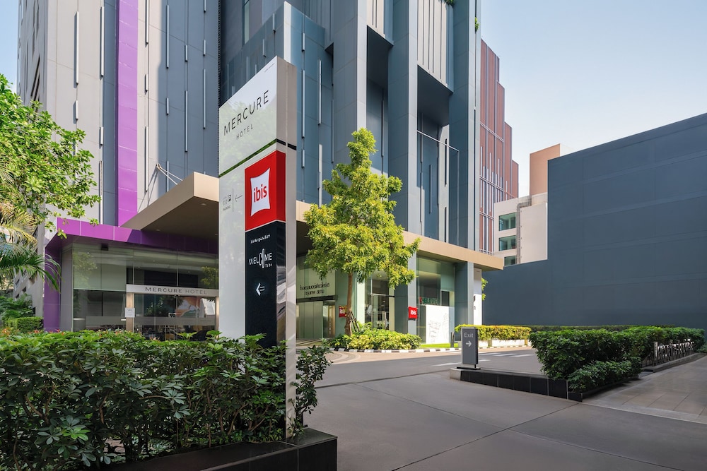 Mercure Bangkok Siam 66/74
