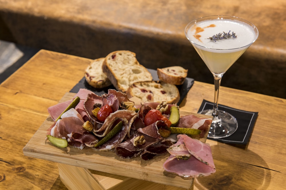Rock Noir 60/64