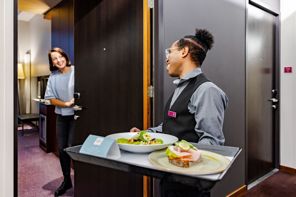 Crowne Plaza Amsterdam South Hotel 64/82