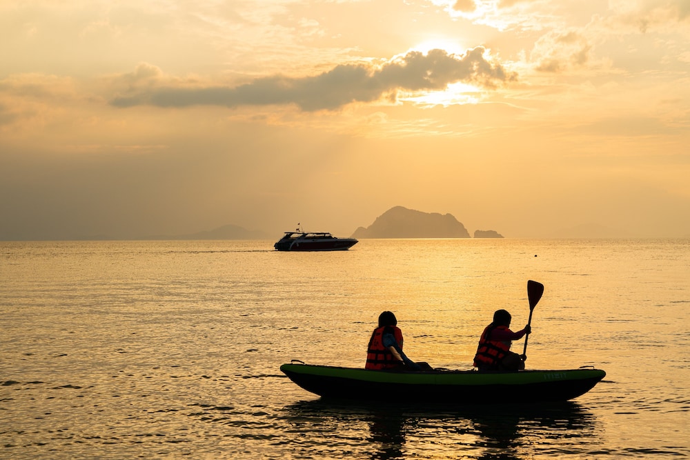 Royal Yao Yai Island Beach Resort 46/50