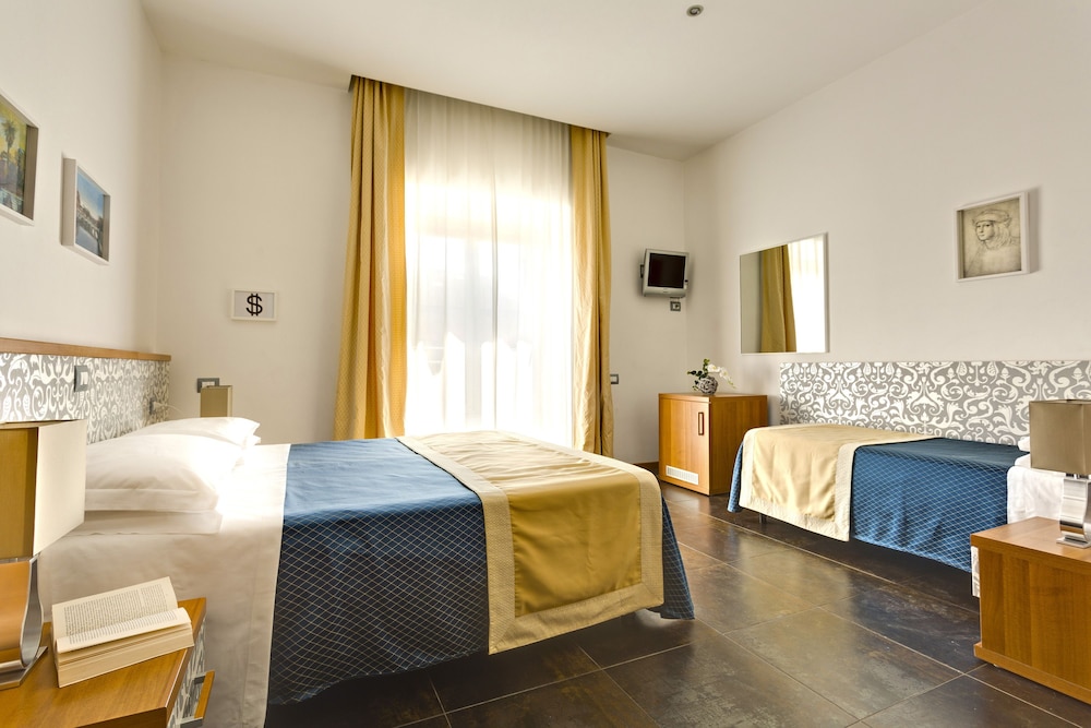 Hotel Marcantonio Rome 24/62