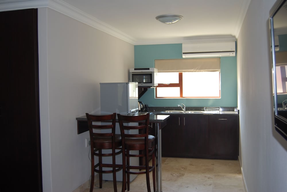Sunninghill Guest Lodge 22/36