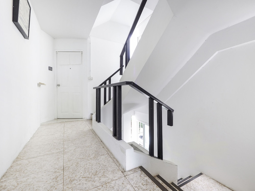 OYO 983 The Private Hotel 38/38
