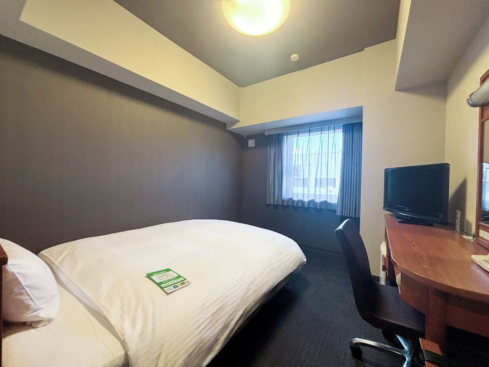 Hotel Route-Inn Suzuka 9/43