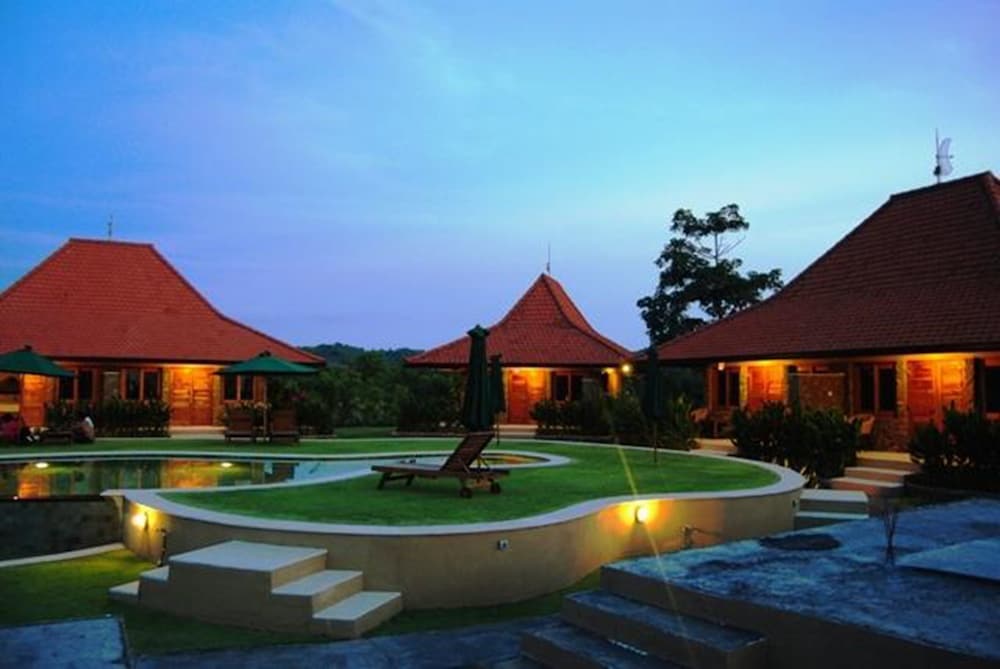 Three Monkeys Villas 31/43