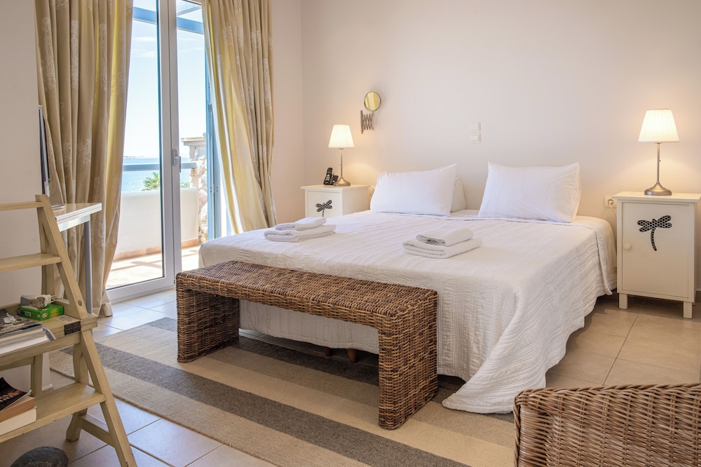 Neapoli Villas 9/37